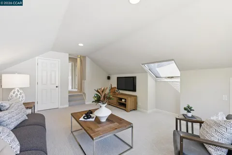 $2,575,000 | 680 Quail Crest Drive, Walnut Creek, CA 94598