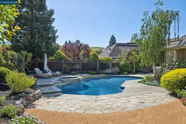 $2,575,000 | 680 Quail Crest Drive, Walnut Creek, CA 94598