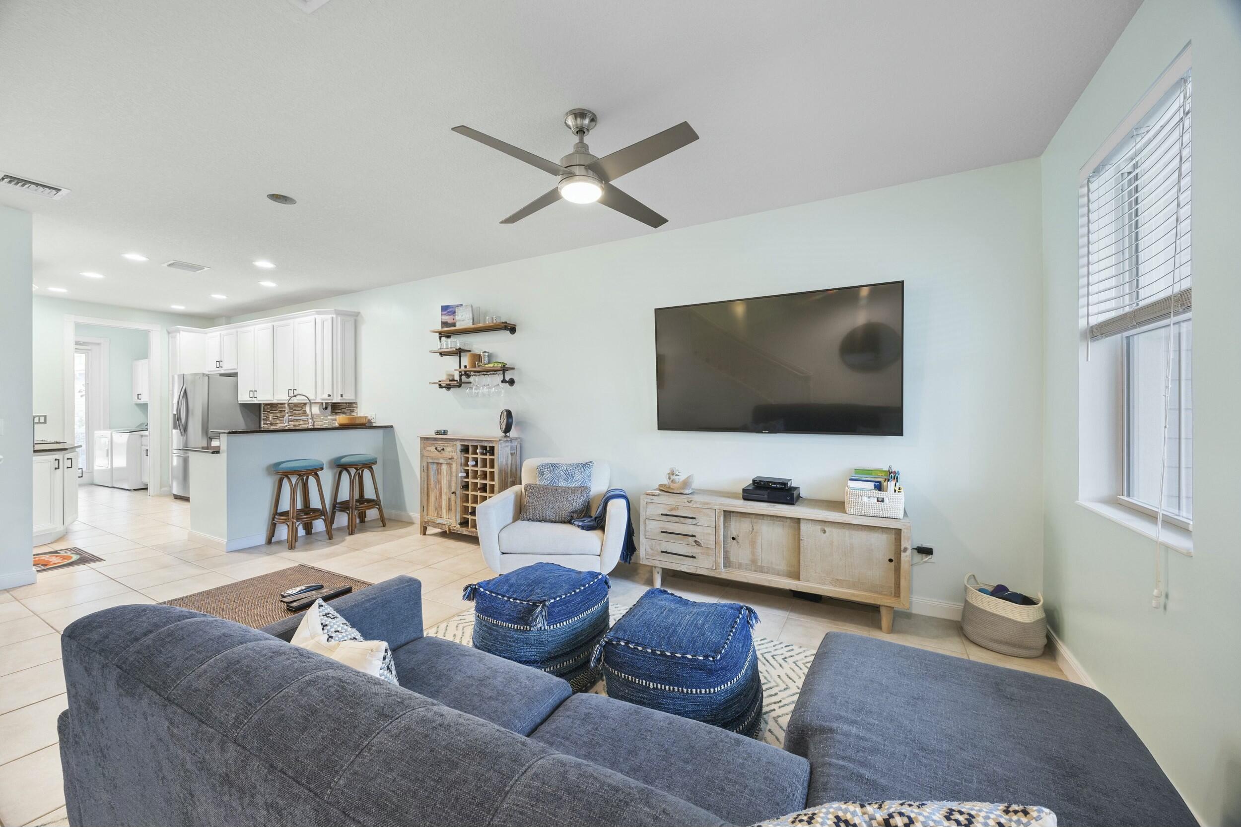 1311 North Jeaga Drive Jupiter, FL 33458 - Photo 5 of 39 tempImageoLLRhT