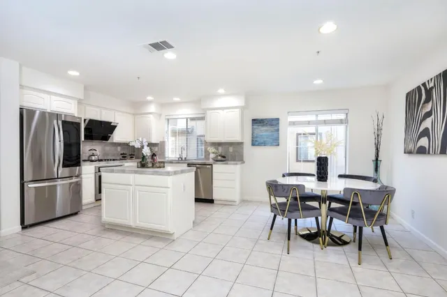 $1,150,000 | 3111 White Riesling Place, San Jose, CA 95135