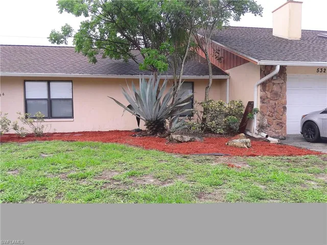 $1,900 | 536 111th Avenue North, Naples, FL 34108