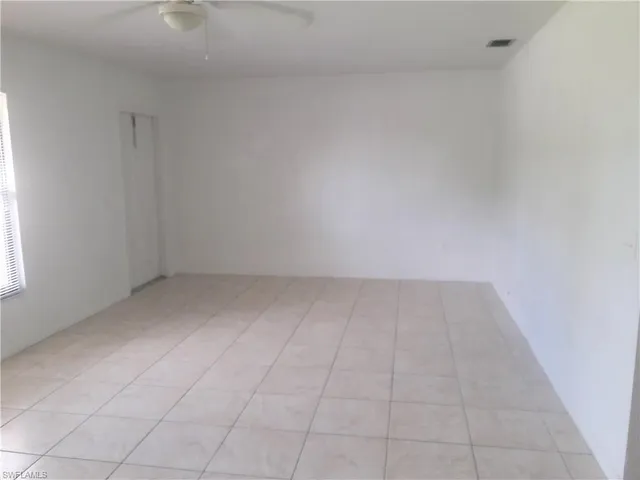 $1,900 | 536 111th Avenue North, Naples, FL 34108