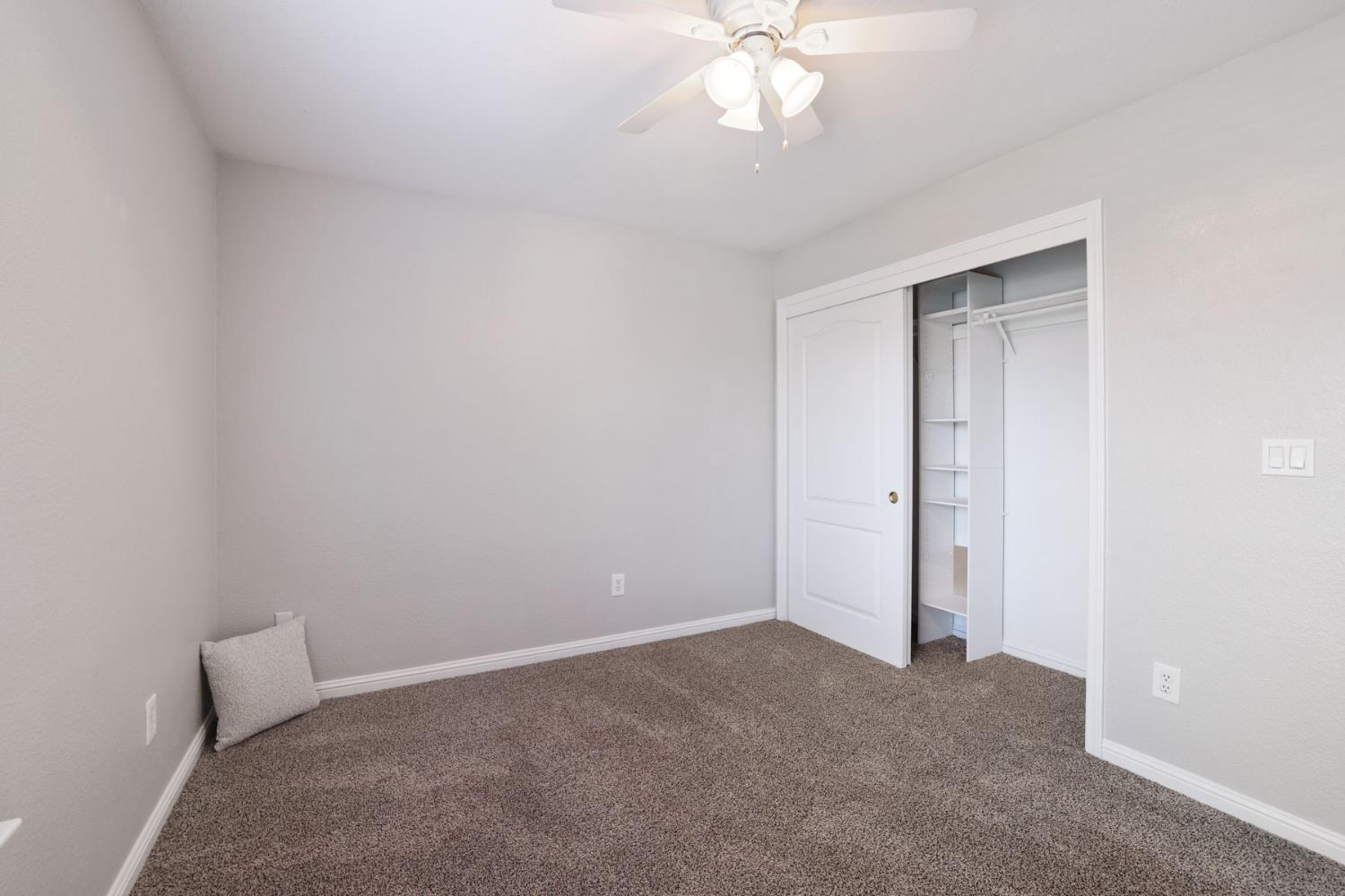 924 East Milgeo Avenue Ripon, CA 95366 - Photo 25 of 33