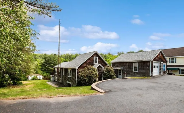 $750,000 | 23 Riverlake Street, Alton, NH 03810