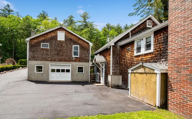 $750,000 | 23 Riverlake Street, Alton, NH 03810