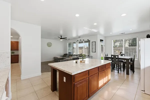 $495,000 | 346 Martin Street, Tulare, CA 93274