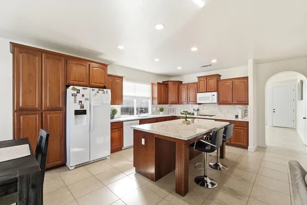 $495,000 | 346 Martin Street, Tulare, CA 93274