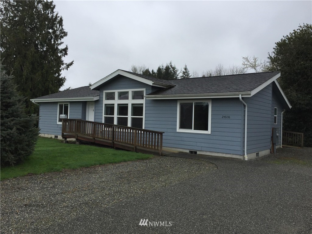 24604 Wicker Road Sedro-Woolley, WA 98284 - Photo 3 of 20 Gallery Image 3