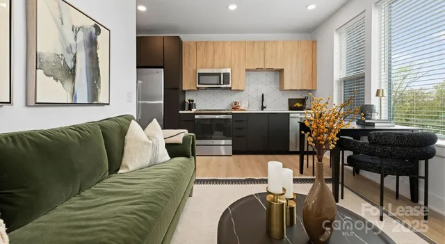 $2,132 | 4612 Gilead Street, Unit A3 1, Charlotte, NC 28217