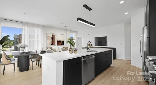 $2,132 | 4612 Gilead Street, Unit A3 1, Charlotte, NC 28217