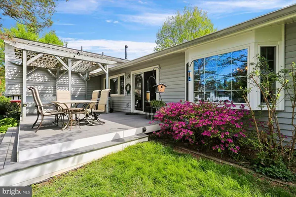 $685,000 | 7101 Blanchard Drive, Derwood, MD 20855