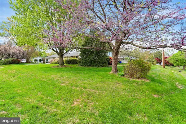 $685,000 | 7101 Blanchard Drive, Derwood, MD 20855