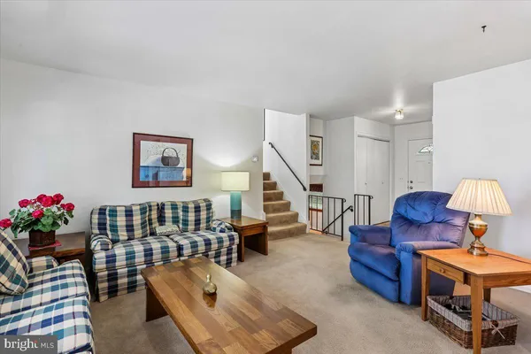 $685,000 | 7101 Blanchard Drive, Derwood, MD 20855