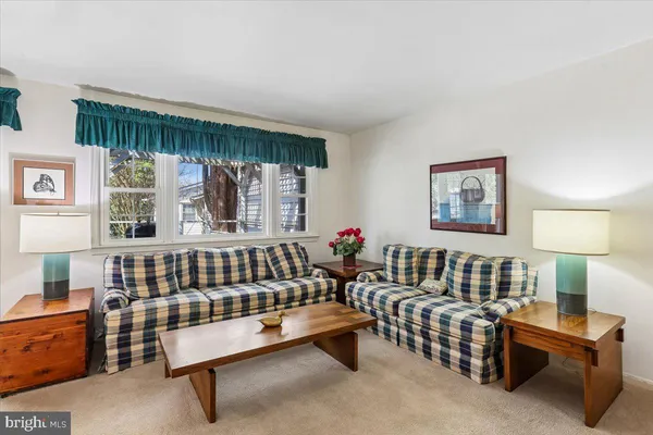 $685,000 | 7101 Blanchard Drive, Derwood, MD 20855