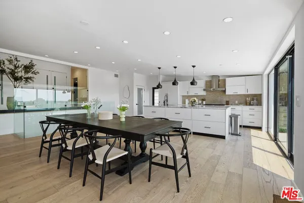 $19,000 | 1812 Navy Street, Santa Monica, CA 90405