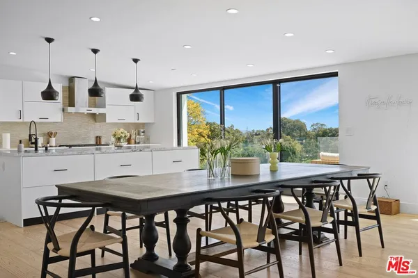 $19,000 | 1812 Navy Street, Santa Monica, CA 90405