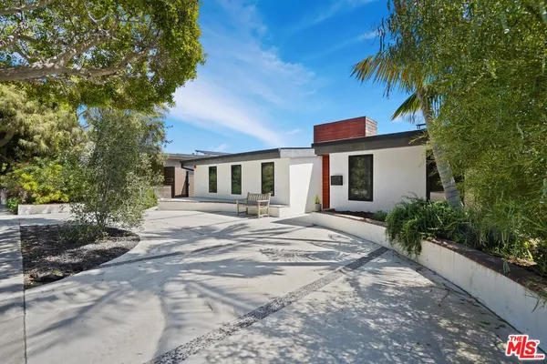 $19,000 | 1812 Navy Street, Santa Monica, CA 90405