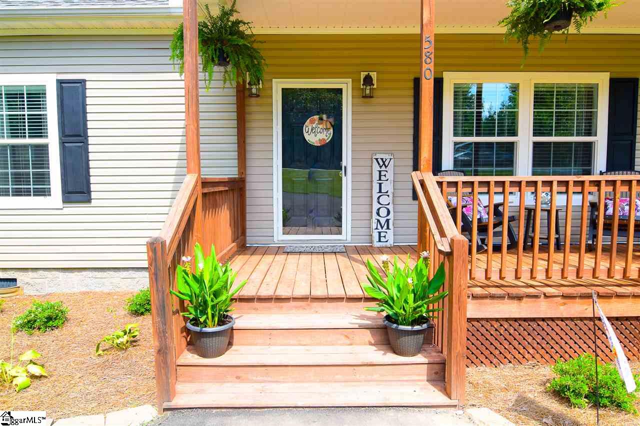 580 North Blackstock Road Landrum, SC 29356 - Photo 4 of 25 Gallery Image 4
