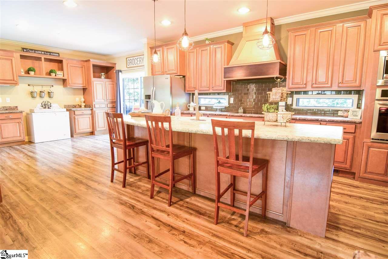 580 North Blackstock Road Landrum, SC 29356 - Photo 8 of 25 Gallery Image 8