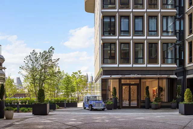 $4,850,000 | 480 Kent Avenue, Unit PHB | Williamsburg