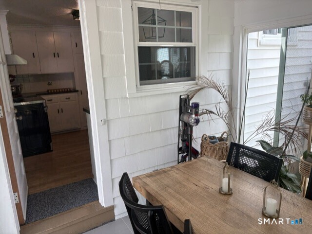 43 Farnham Road West Hartford, CT 06119 - Photo 9 of 24