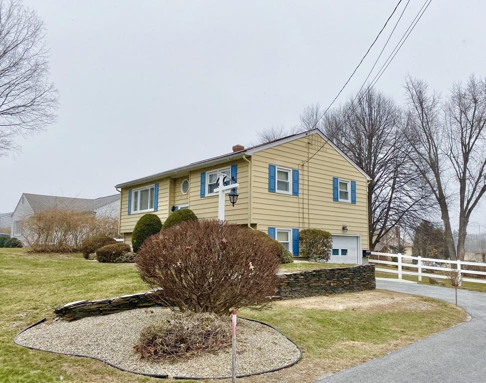 65 Paulding Road Ludlow, MA 01056 - Photo 2 of 20 Gallery Image 2