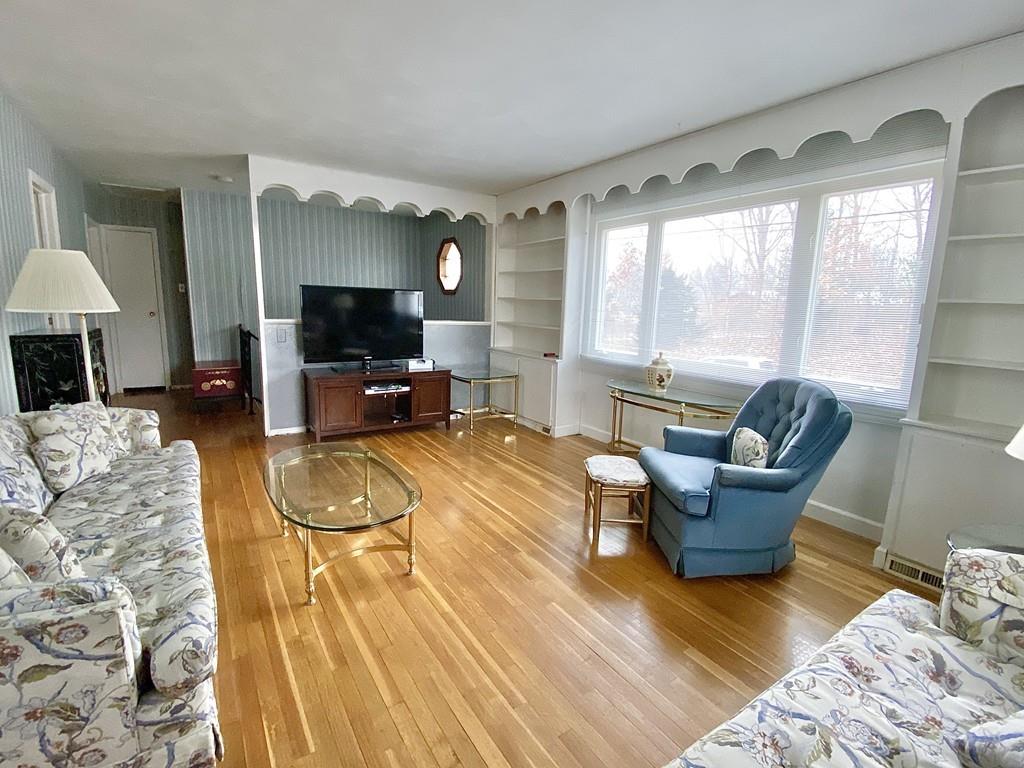 65 Paulding Road Ludlow, MA 01056 - Photo 8 of 20 Gallery Image 8