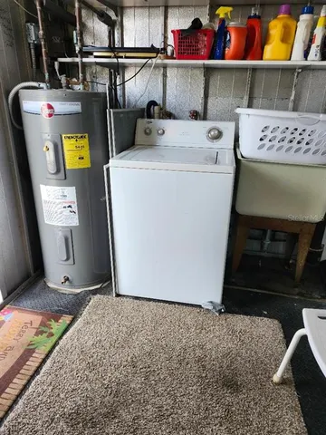 $169,900 | 2207 Indiana Avenue, Bradenton, FL 34207