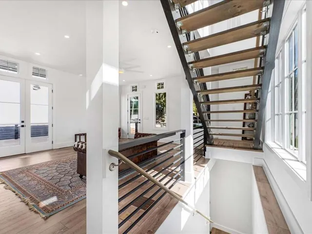 $580,000 | 180 Railroad Street, Canton, GA 30114