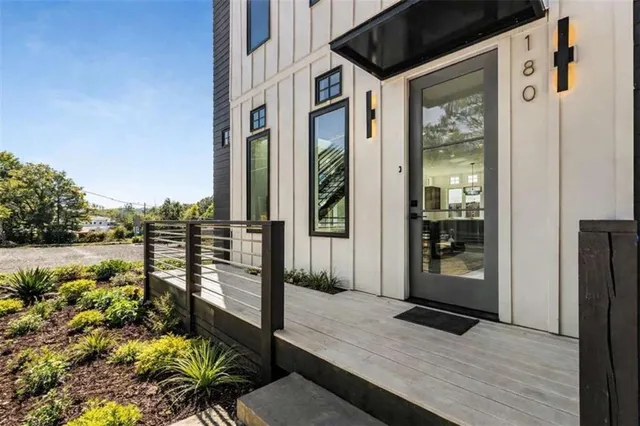 $580,000 | 180 Railroad Street, Canton, GA 30114