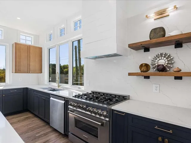 $580,000 | 180 Railroad Street, Canton, GA 30114