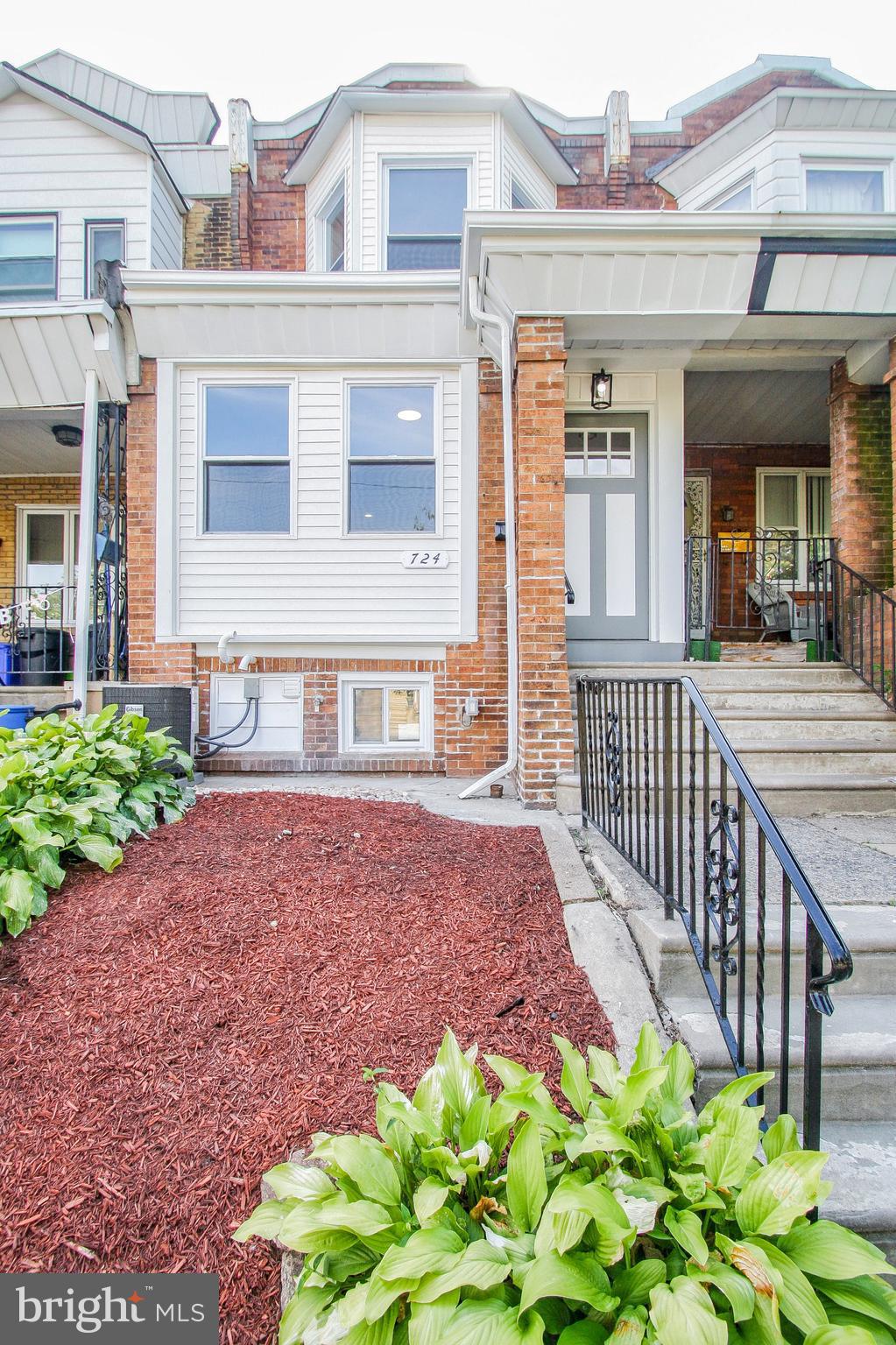 724 Marlyn Road Philadelphia, PA 19151 - Photo 1 of 50