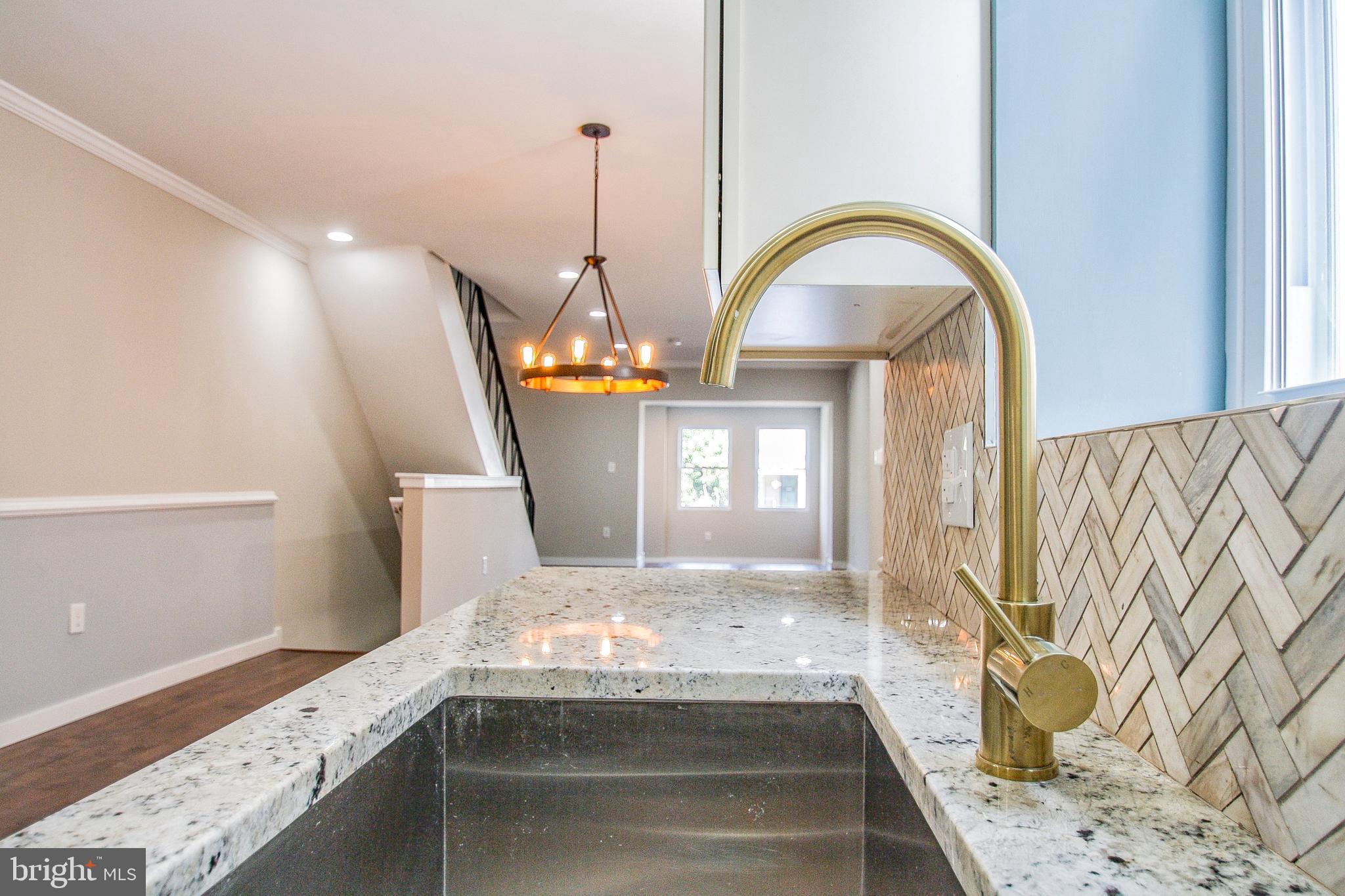 724 Marlyn Road Philadelphia, PA 19151 - Photo 12 of 50