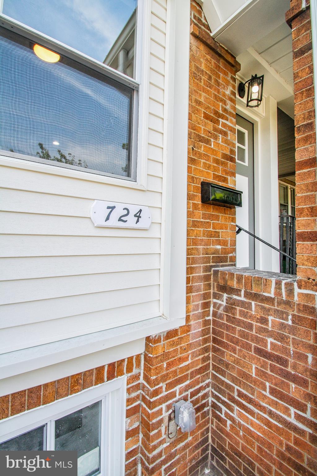 724 Marlyn Road Philadelphia, PA 19151 - Photo 3 of 50