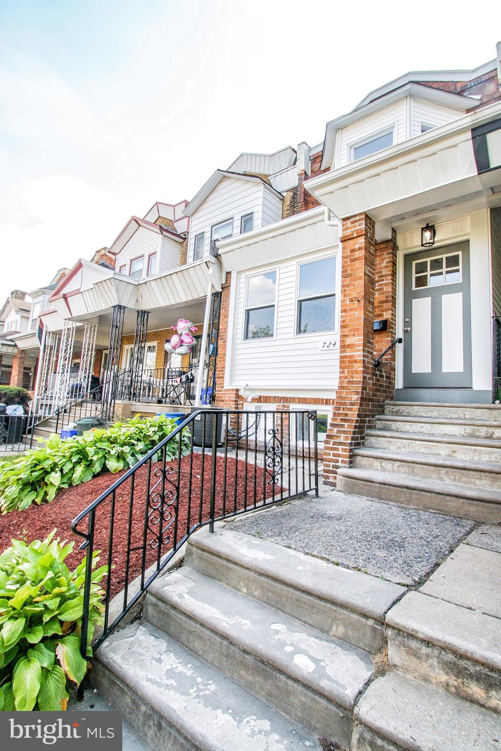 724 Marlyn Road Philadelphia, PA 19151 - Photo 4 of 50