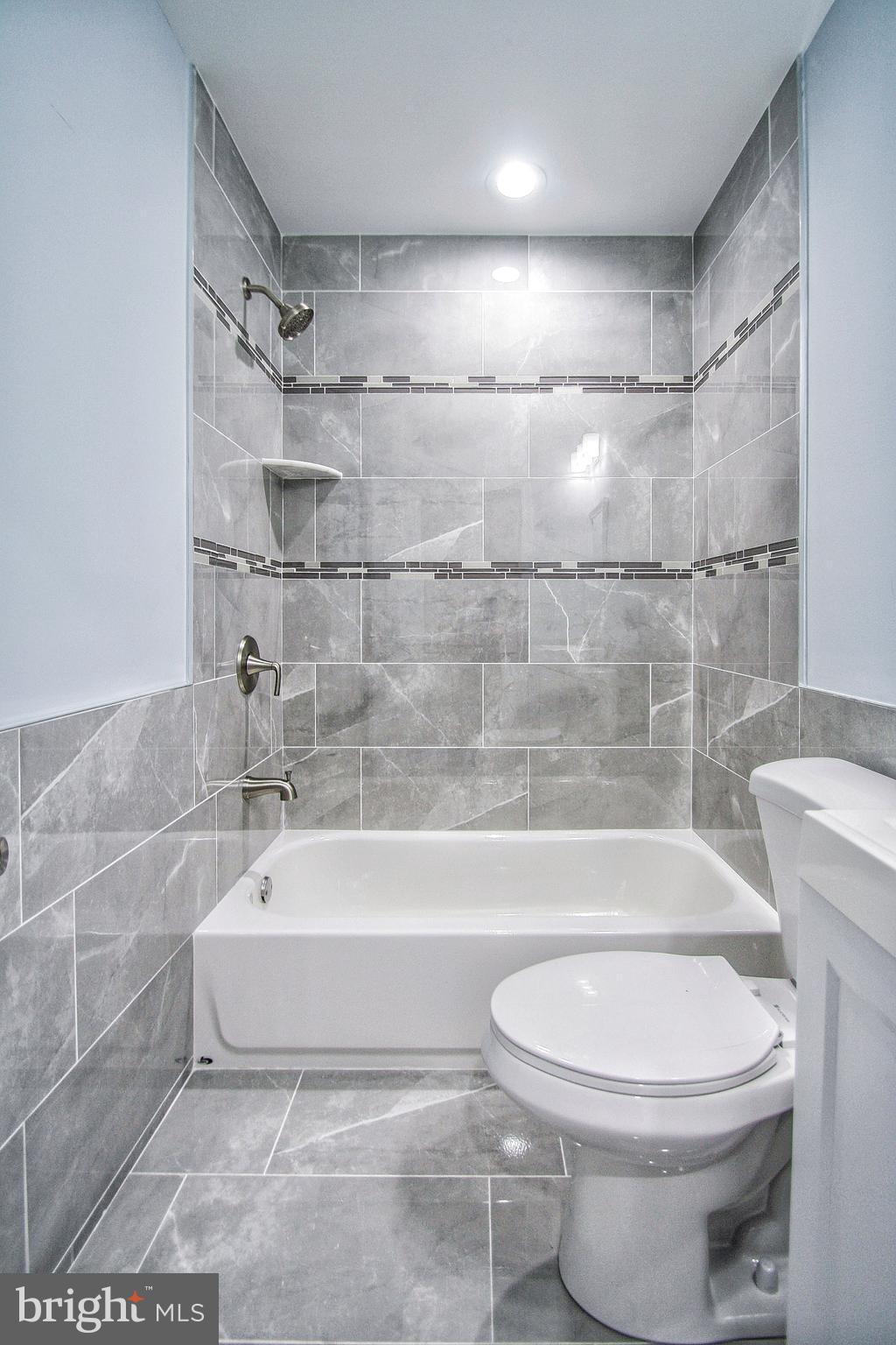 724 Marlyn Road Philadelphia, PA 19151 - Photo 31 of 50