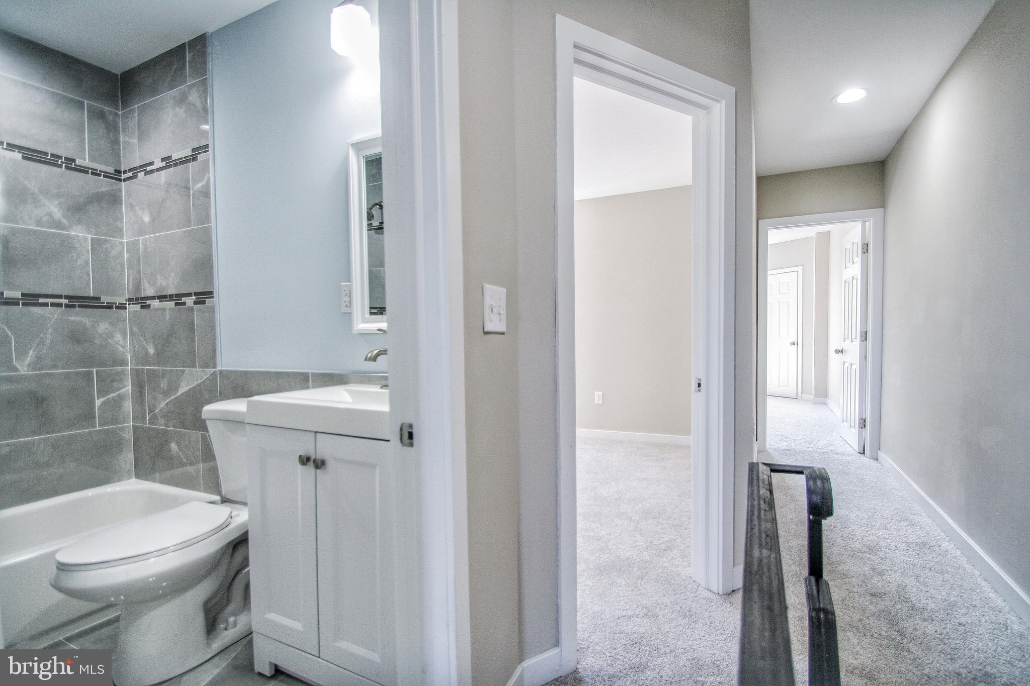 724 Marlyn Road Philadelphia, PA 19151 - Photo 34 of 50