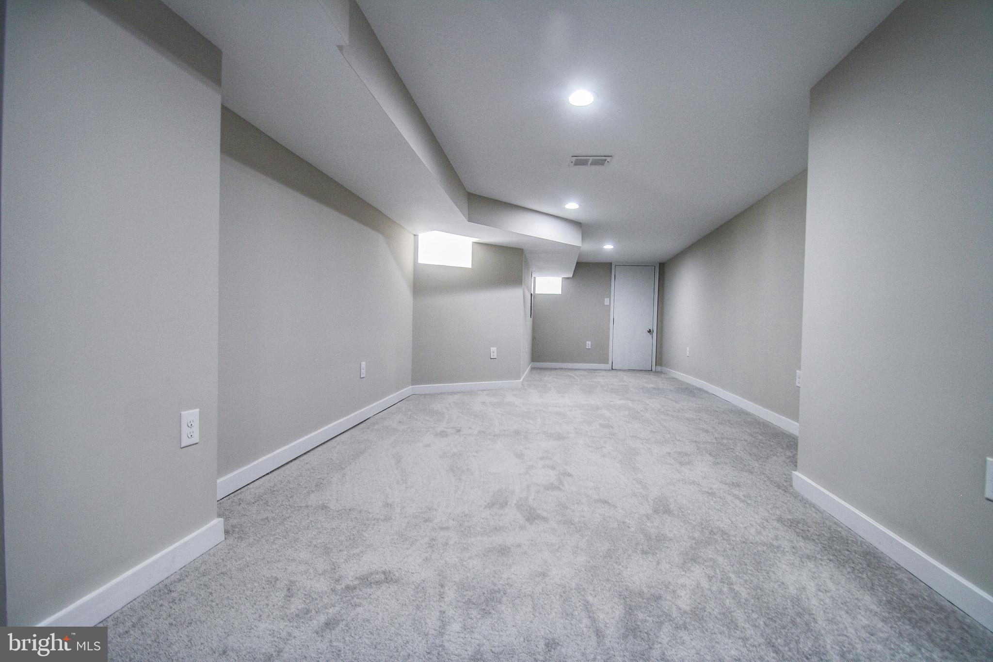 724 Marlyn Road Philadelphia, PA 19151 - Photo 39 of 50