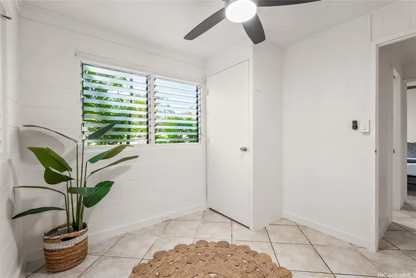 $499,000 | 725 Kihapai Place, Unit A2, Kailua, HI 96734