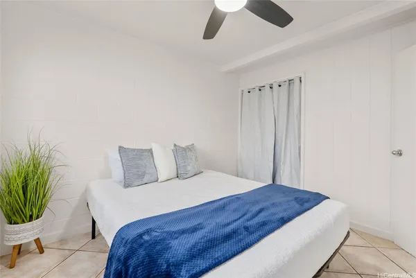 $499,000 | 725 Kihapai Place, Unit A2, Kailua, HI 96734