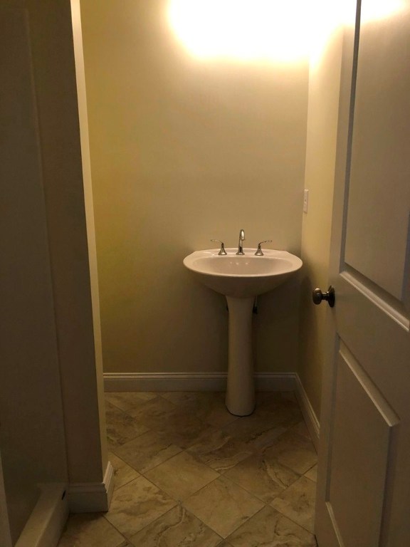 1209 Centerville Road, Unit 10 Warwick, RI 02886 - Photo 17 of 34