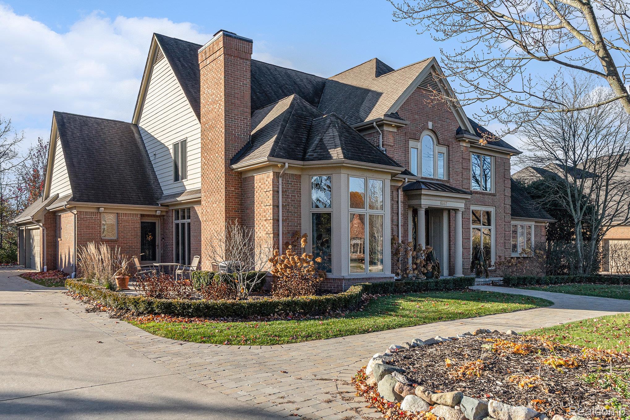 6997 Oakhurst Ridge Road Clarkston, MI 48348 - Photo 54 of 66 img_1538_282 (1).jpg