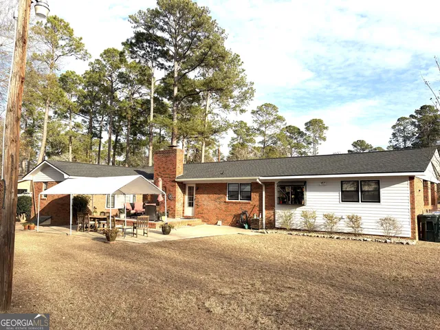 a view of a entrance of house