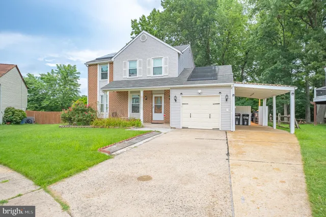 $425,000 | 8 Red Bud Court, Essex, MD 21221