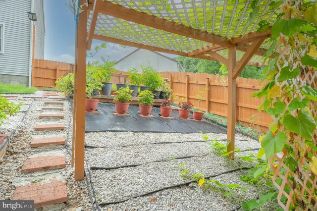 $425,000 | 8 Red Bud Court, Essex, MD 21221