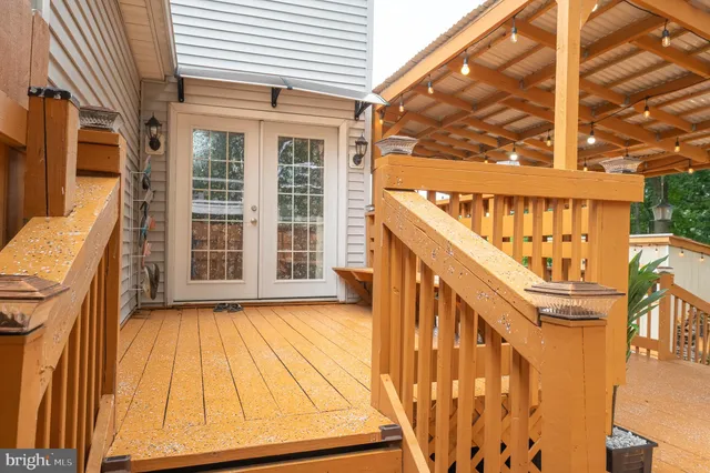 $425,000 | 8 Red Bud Court, Essex, MD 21221