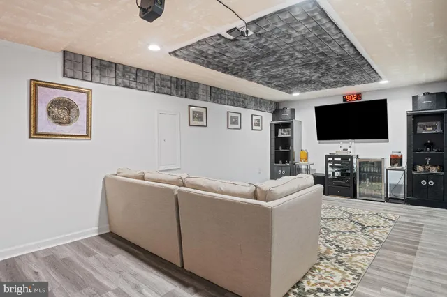 $425,000 | 8 Red Bud Court, Essex, MD 21221