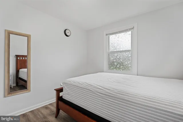 $425,000 | 8 Red Bud Court, Essex, MD 21221