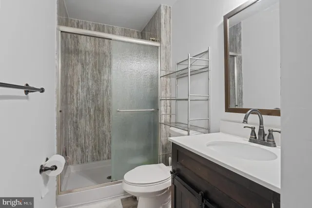 $425,000 | 8 Red Bud Court, Essex, MD 21221