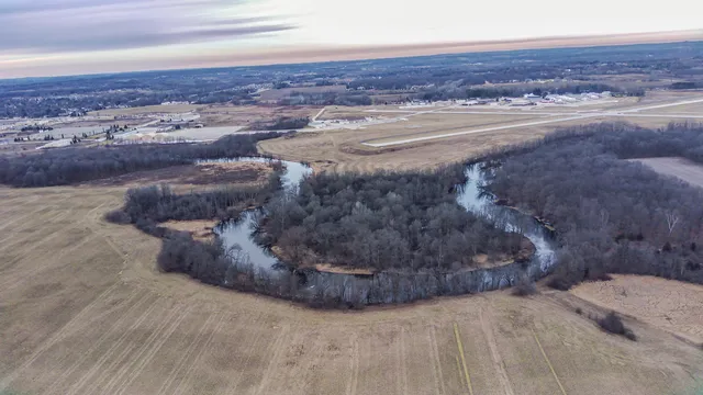 $2,250,000 | Lt0 Lt0 County Highway, West Bend, WI 53095